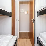 6 Person In Hemmet-by Traum * Hemmet