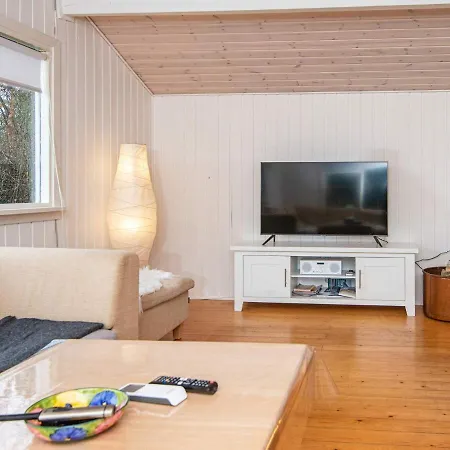 Ccxlix Holiday home Hemmet